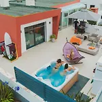 Bica Luxury Penthouse Apartment *