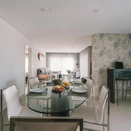 Bica Luxury Penthouse شقة *