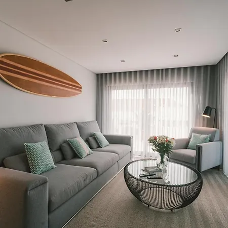 Bica Luxury Penthouse דירה *