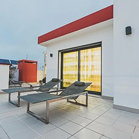 Bica Luxury Penthouse شقة