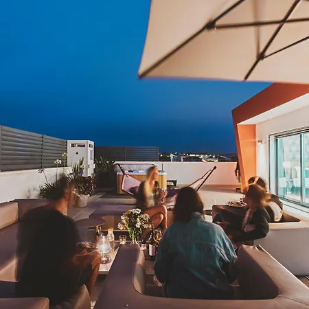 Bica Luxury Penthouse شقة *